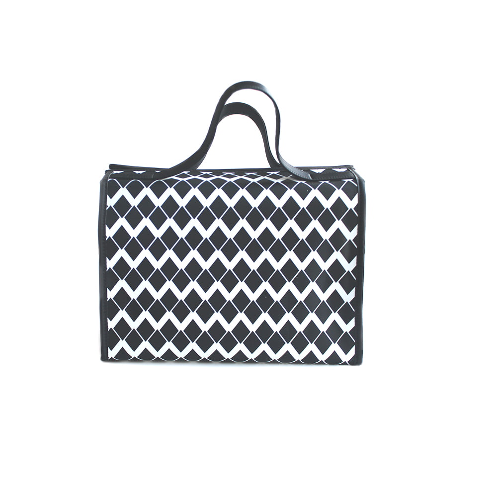 3339 Black-White Diamond Pattern Waterproof Toiletry Bag